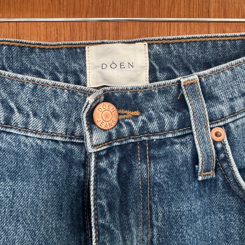 DÔEN Medium wash jeans Straight Leg